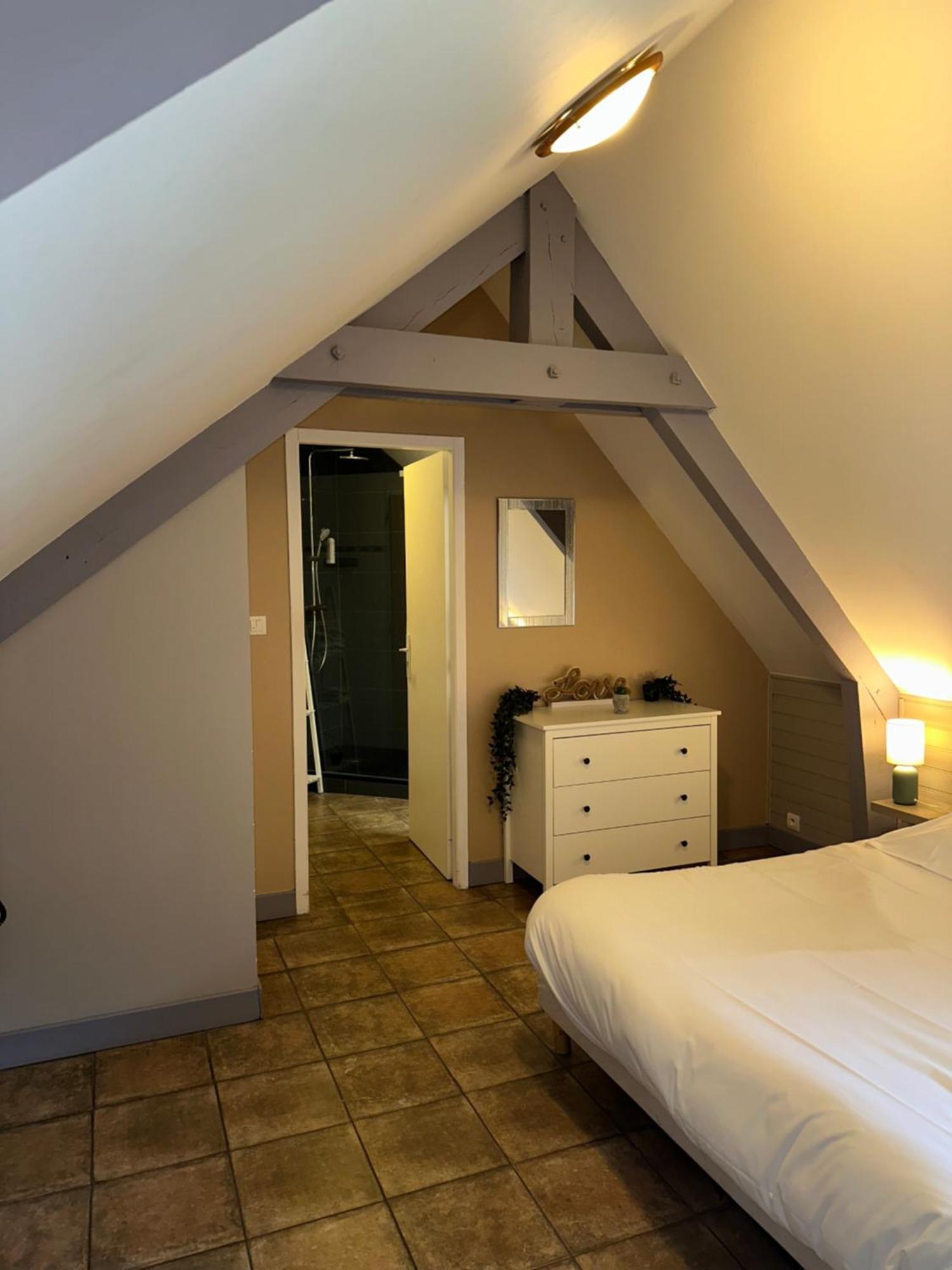 Logis Hotel Volcan Sancy Nébouzat Εξωτερικό φωτογραφία